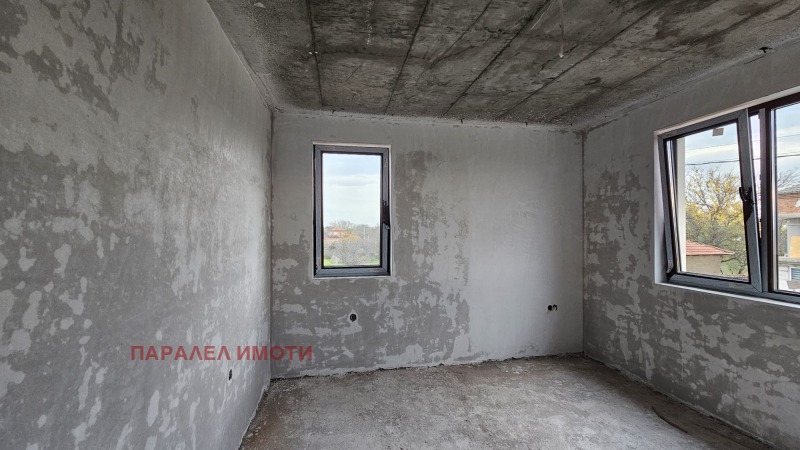 Продава КЪЩА, с. Строево, област Пловдив, снимка 12 - Къщи - 52577987