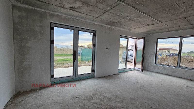 Продава КЪЩА, с. Строево, област Пловдив, снимка 11 - Къщи - 52577987