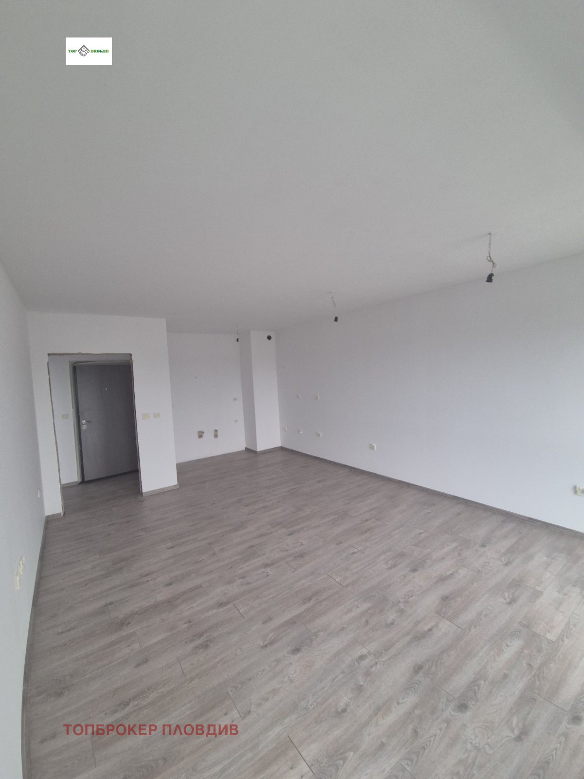 Продава 2-СТАЕН, гр. Пловдив, Гагарин, снимка 2 - Апартаменти - 54694006