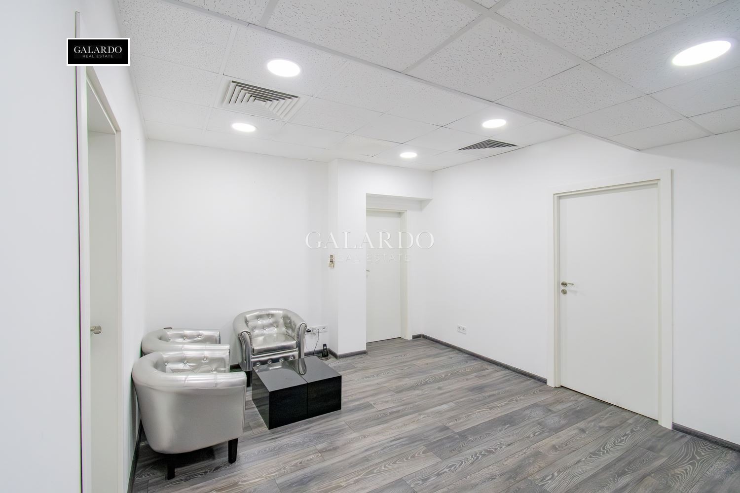 Продава 3-СТАЕН, гр. София, Център, снимка 14 - Апартаменти - 56099904