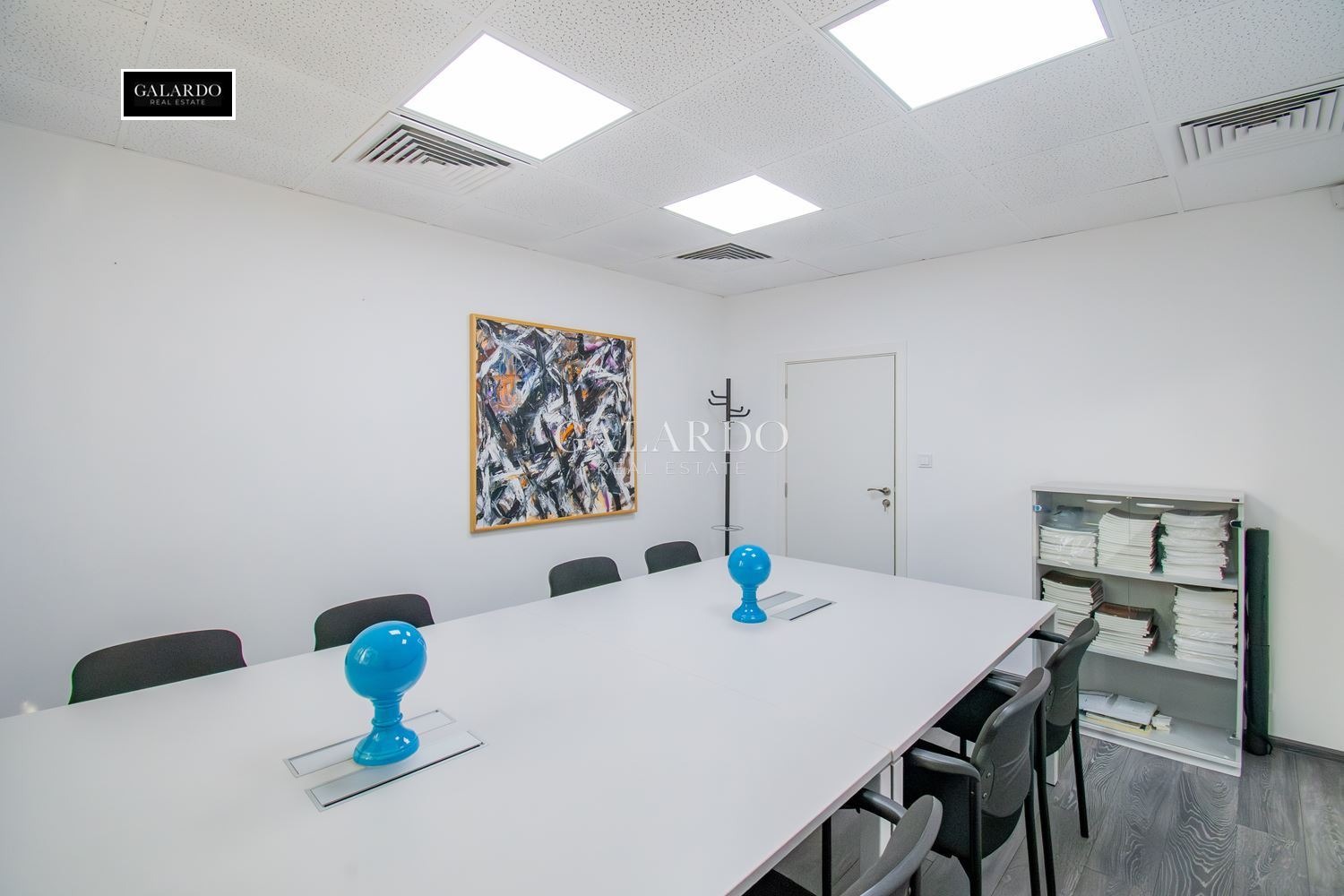 Продава 3-СТАЕН, гр. София, Център, снимка 5 - Апартаменти - 56099904