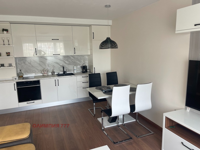 Na prodej  1 ložnice Pleven , Idealen centar , 50 m2 | 80909078 - obraz [2]