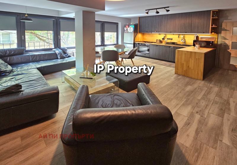 Na prodej  3 ložnice Sofia , Centar , 100 m2 | 13697477