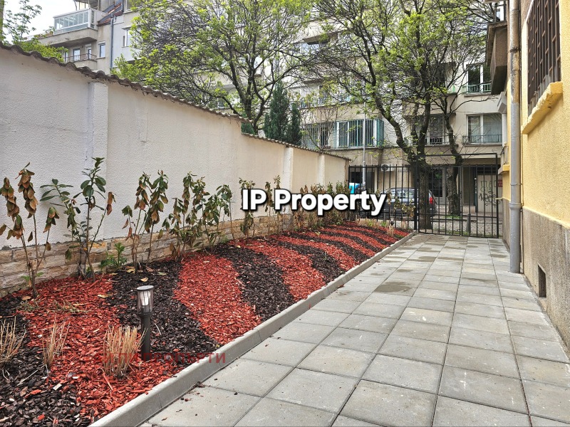 Na prodej  3 ložnice Sofia , Centar , 100 m2 | 13697477 - obraz [16]