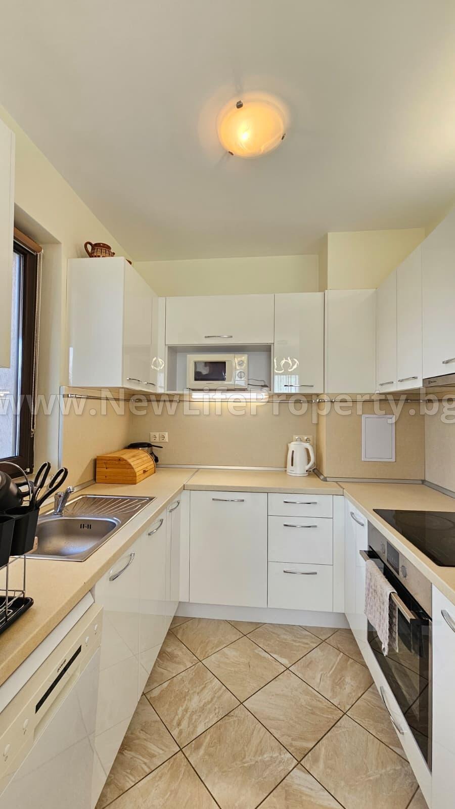 Продава КЪЩА, гр. Поморие, област Бургас, снимка 7 - Къщи - 53915315