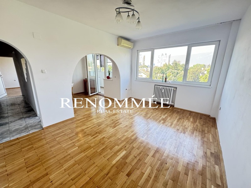 Te koop  1 slaapkamer Sofia , Iztok , 70 m² | 42223368