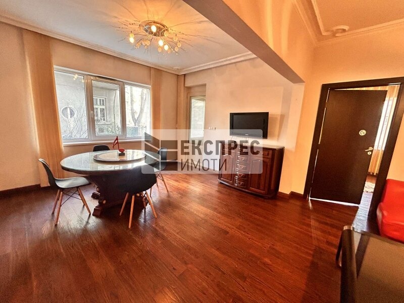 Продава 3-СТАЕН, гр. Варна, Център, снимка 2 - Апартаменти - 52389062
