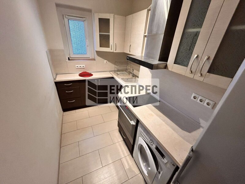 Продава 3-СТАЕН, гр. Варна, Център, снимка 2 - Апартаменти - 52389062