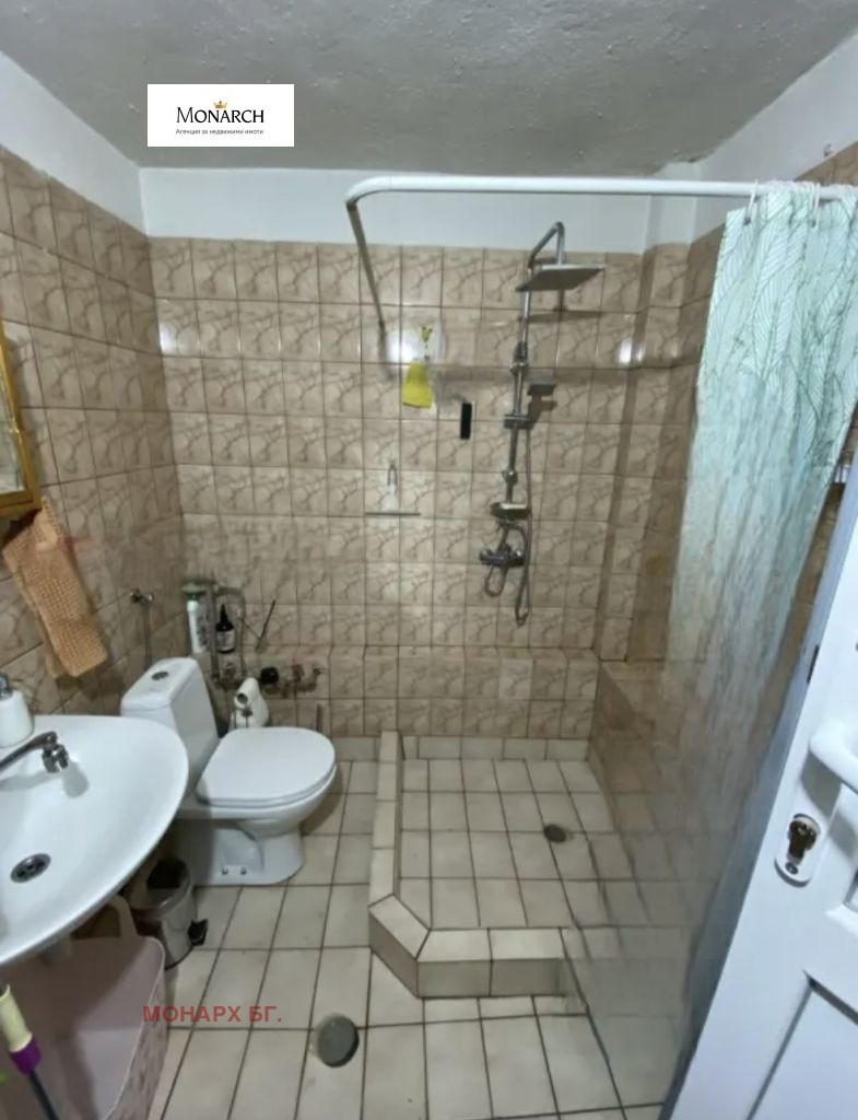 Продава КЪЩА, с. Гуцал, област София област, снимка 8 - Къщи - 52130387