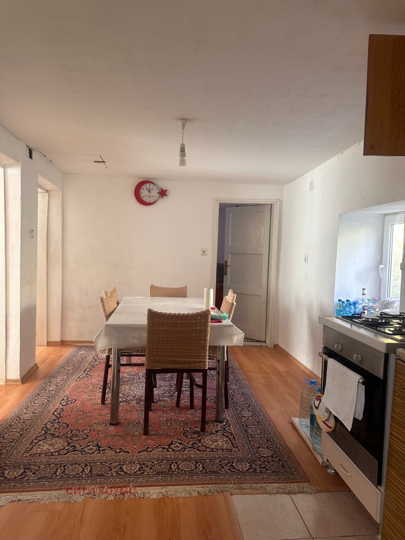 Продава КЪЩА, с. Ленище, област Кърджали, снимка 4 - Къщи - 52453634