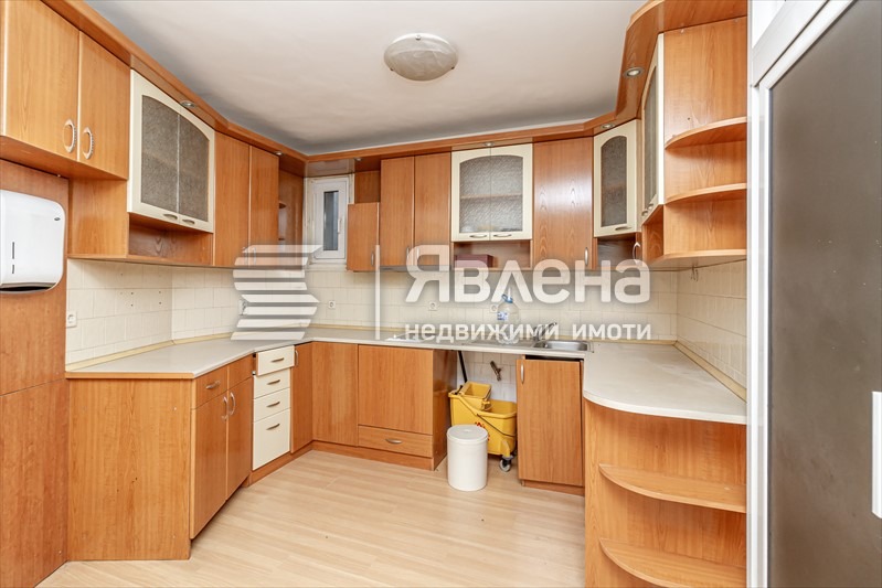 Продава 3-СТАЕН, гр. София, Център, снимка 9 - Aпартаменти - 47562417