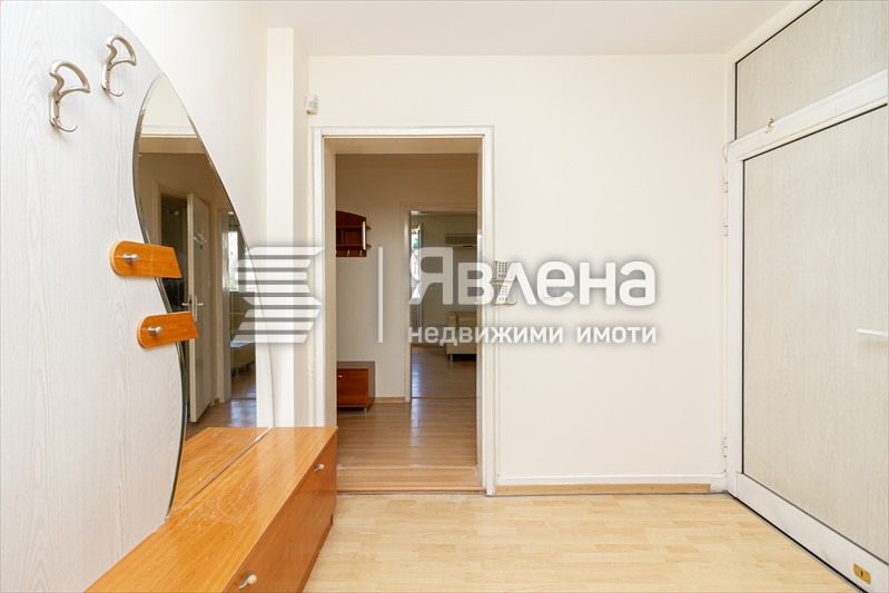 Продава 3-СТАЕН, гр. София, Център, снимка 12 - Aпартаменти - 47562417