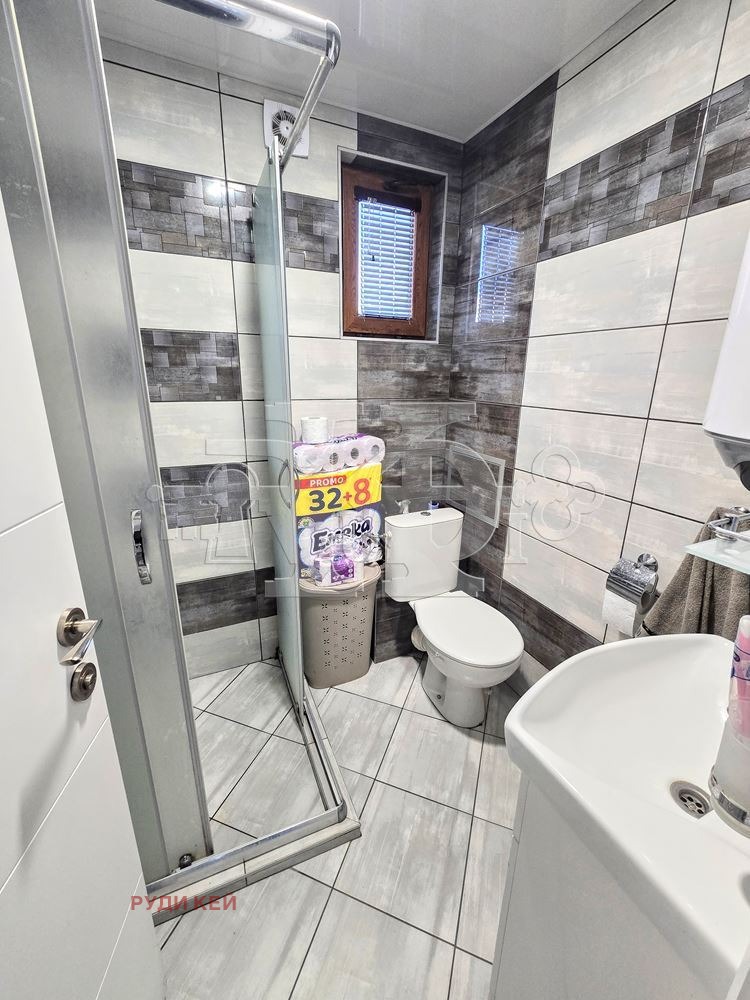 Продава КЪЩА, гр. Варна, м-т Пчелина, снимка 9 - Къщи - 51506592