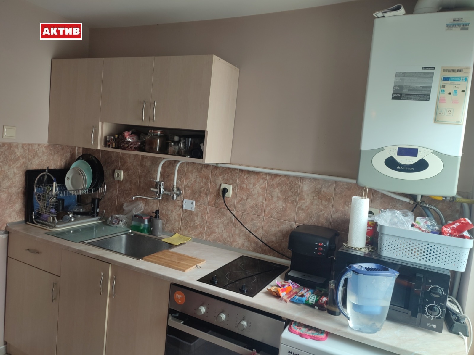 Продава ЕТАЖ ОТ КЪЩА, гр. Търговище, Вароша, снимка 2 - Етаж от къща - 45454950