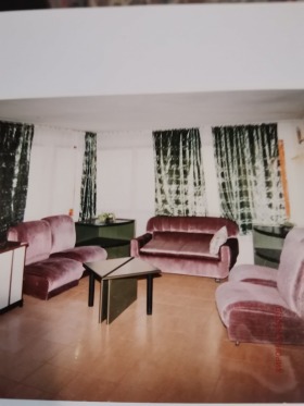 Hus m-t Evksinograd, Varna 3