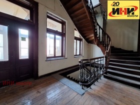Comprar Centar, Ruse 3