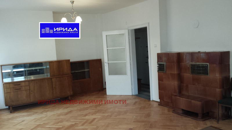 Продава 3-СТАЕН, гр. София, Медицинска академия, снимка 2 - Aпартаменти - 49386716