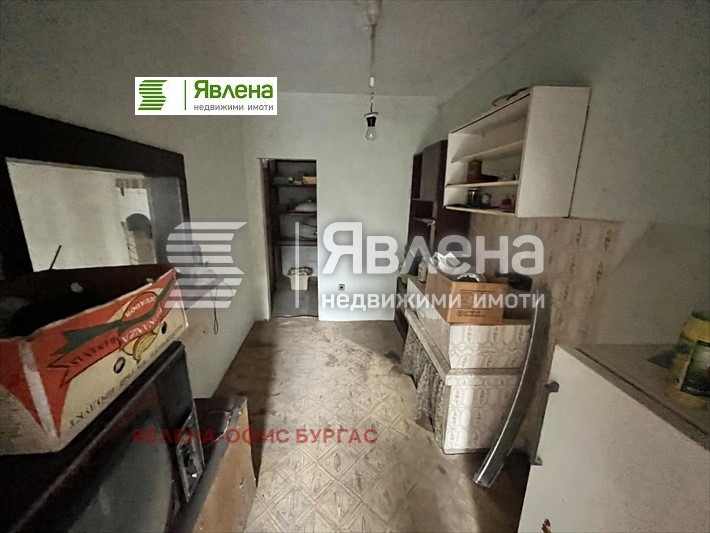 Продава КЪЩА, гр. Камено, област Бургас, снимка 4 - Къщи - 47454586