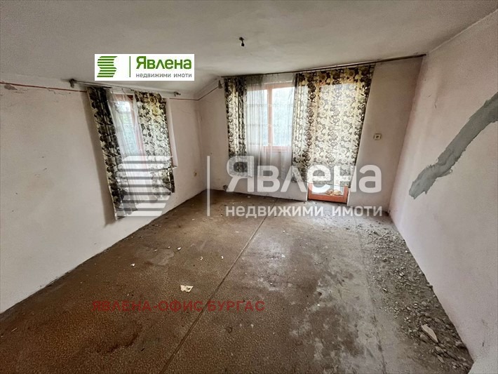 Продава КЪЩА, гр. Камено, област Бургас, снимка 3 - Къщи - 47454586