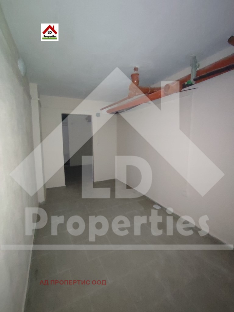 Продава  Къща област Варна , с. Детелина , 370 кв.м | 35784627 - изображение [16]