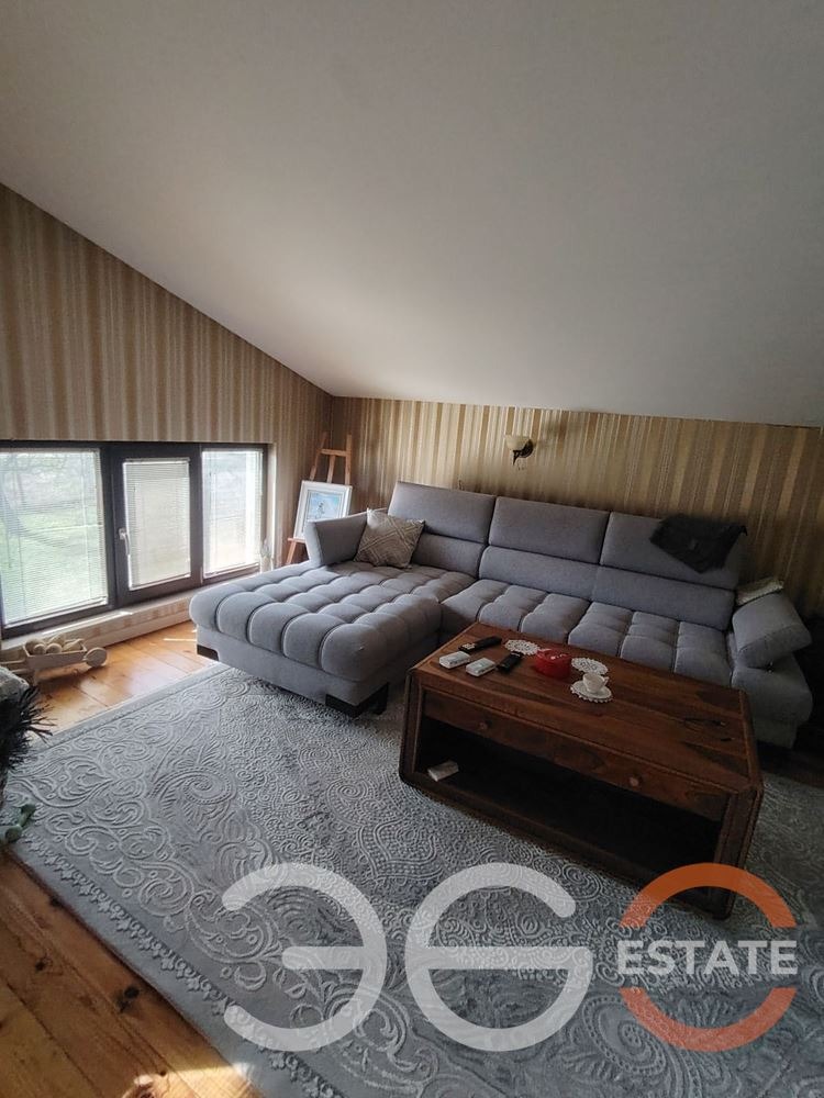 Продава КЪЩА, с. Яребична, област Варна, снимка 2 - Къщи - 53994114