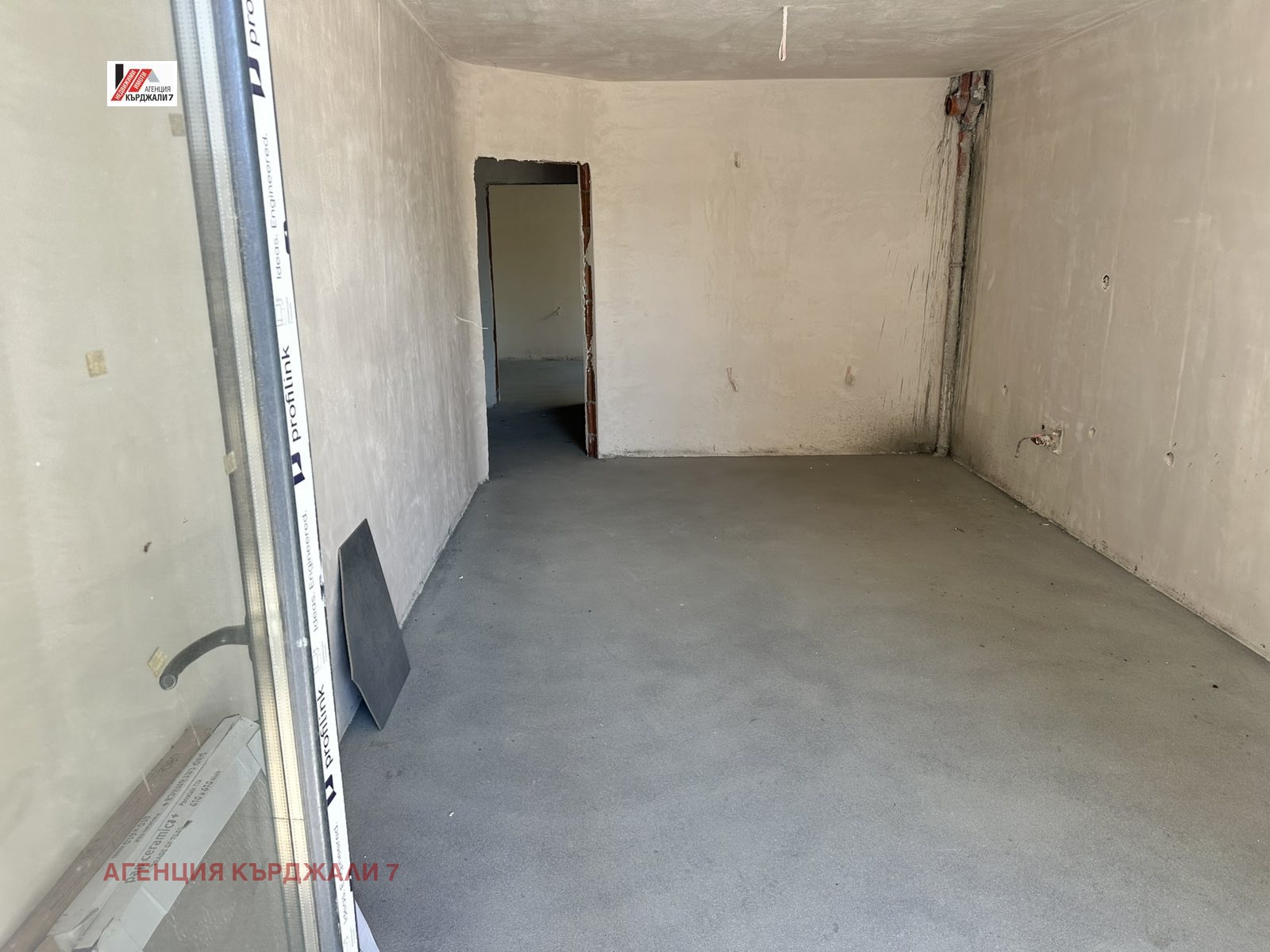 Продава 2-СТАЕН, гр. Кърджали, Веселчане, снимка 2 - Апартаменти - 55553189