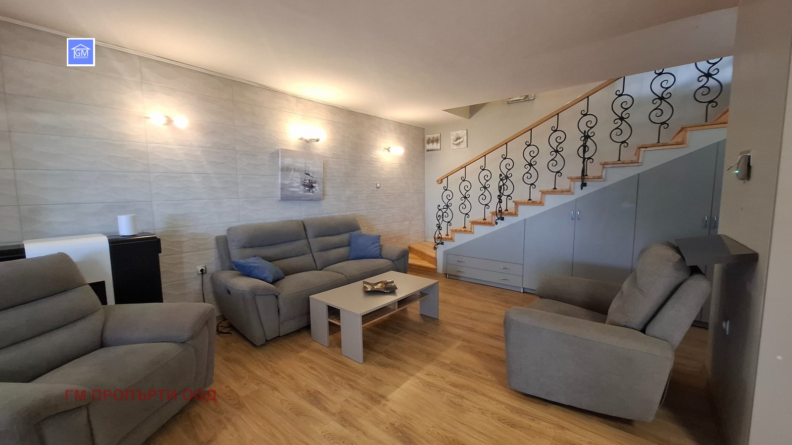 Продава КЪЩА, гр. Балчик, област Добрич, снимка 4 - Къщи - 51322595