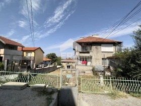 Продажба на етажи от къща в град Русе - изображение 4 