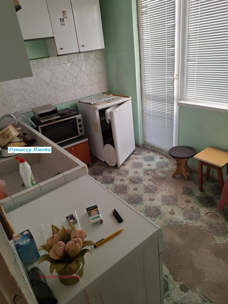 Na sprzedaż  1 sypialnia Ruse , Czarodejka - Jug , 64 mkw | 85483348 - obraz [6]