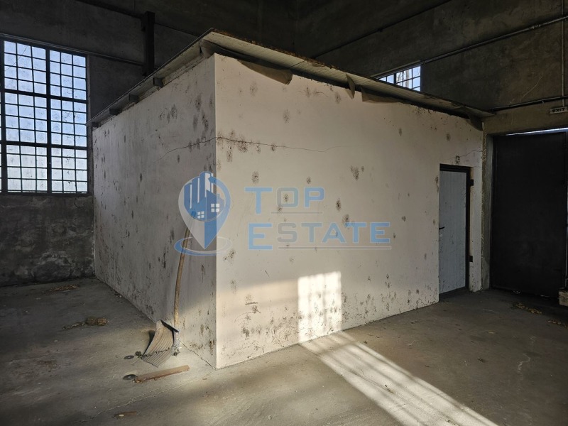 Продава ПРОМ. ПОМЕЩЕНИЕ, гр. Горна Оряховица, област Велико Търново, снимка 7 - Производствени сгради - 52710004