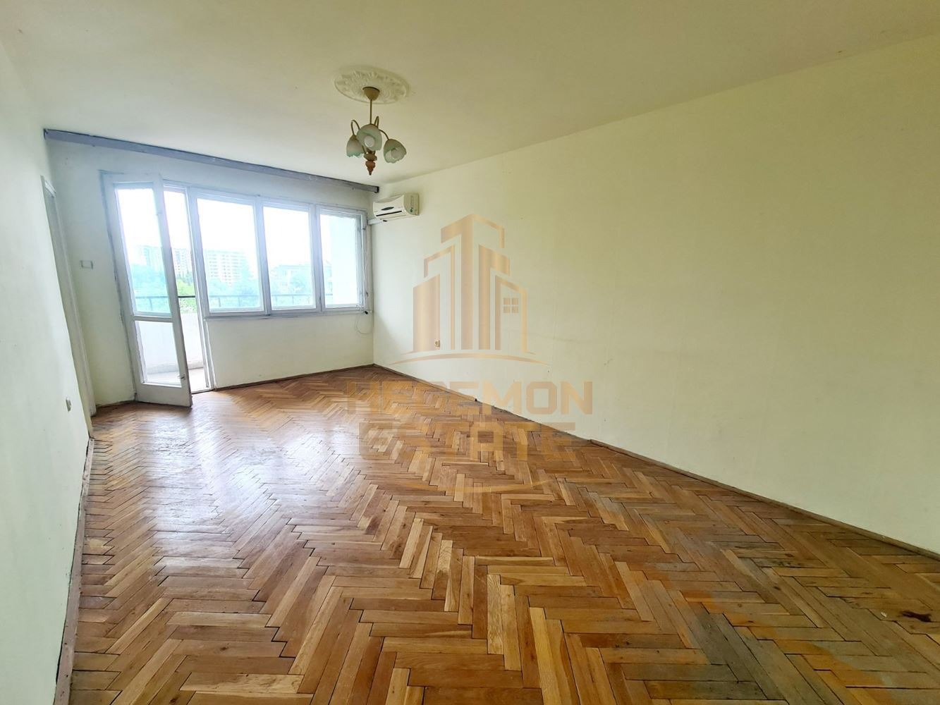 Продава МНОГОСТАЕН, гр. Варна, Чайка, снимка 2 - Апартаменти - 54751321