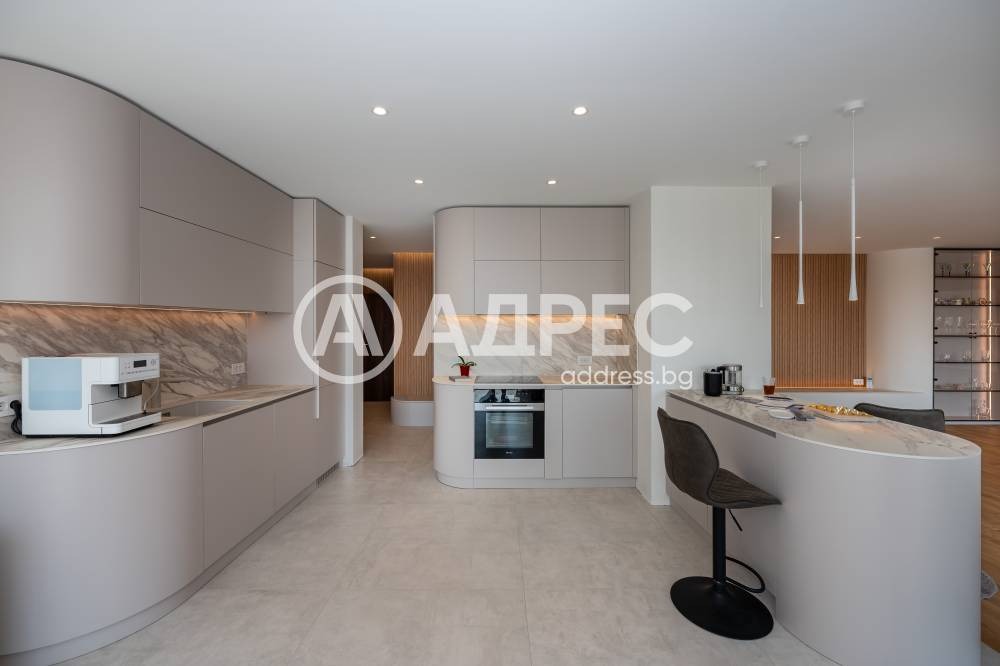 Продава МНОГОСТАЕН, гр. Пловдив, Западен, снимка 2 - Апартаменти - 56267327