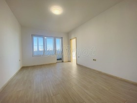 3 bedroom Grand Mol, Varna 13