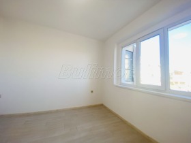 3 bedroom Grand Mol, Varna 8