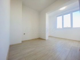 3 bedroom Grand Mol, Varna 15