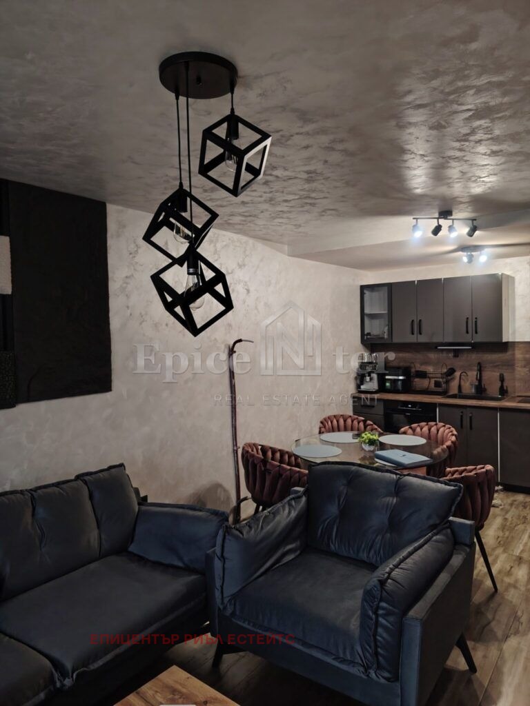 Продава 2-СТАЕН, гр. Перник, Изток, снимка 2 - Апартаменти - 56355886