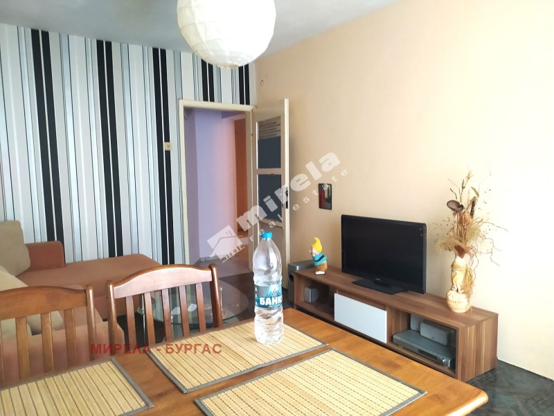 Na sprzedaż  2 sypialnie Burgas , Slawejkow , 70 mkw | 78652129