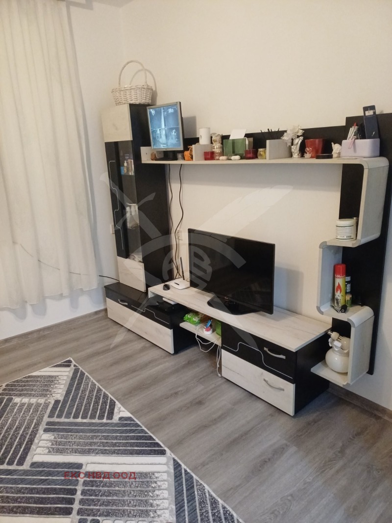 Продава КЪЩА, с. Черна гора, област Стара Загора