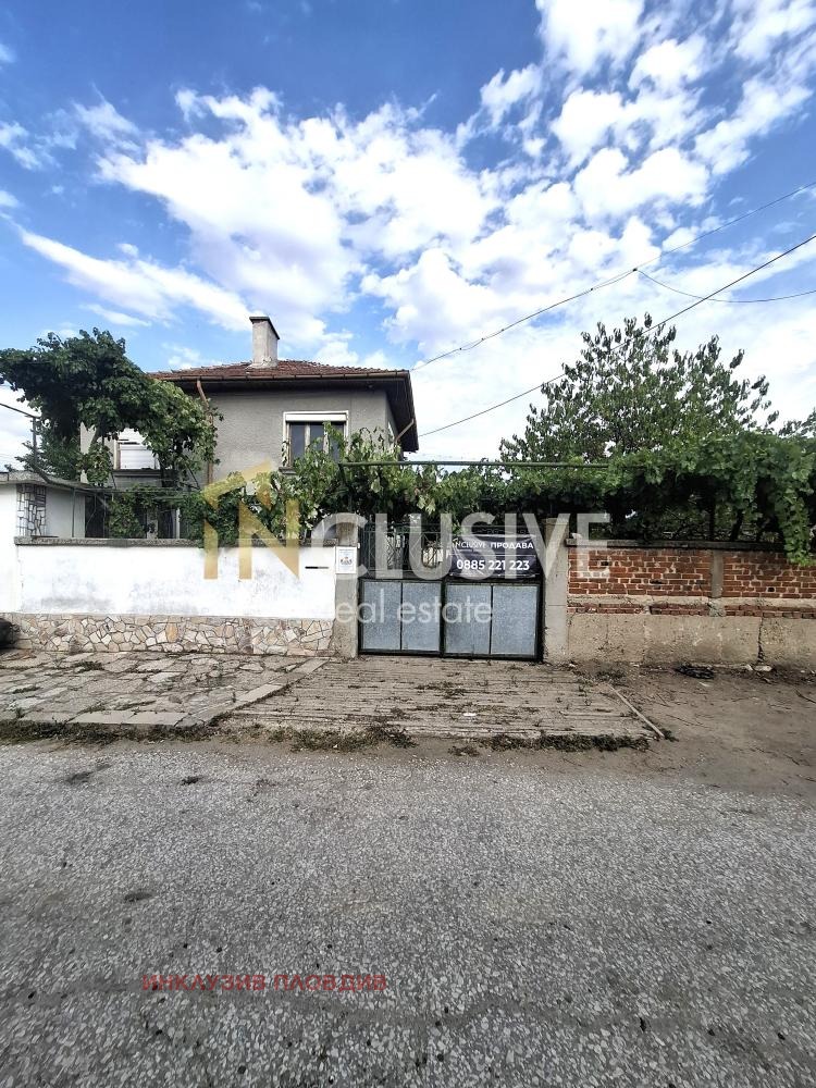 Продава КЪЩА, с. Цалапица, област Пловдив, снимка 15 - Къщи - 56064357