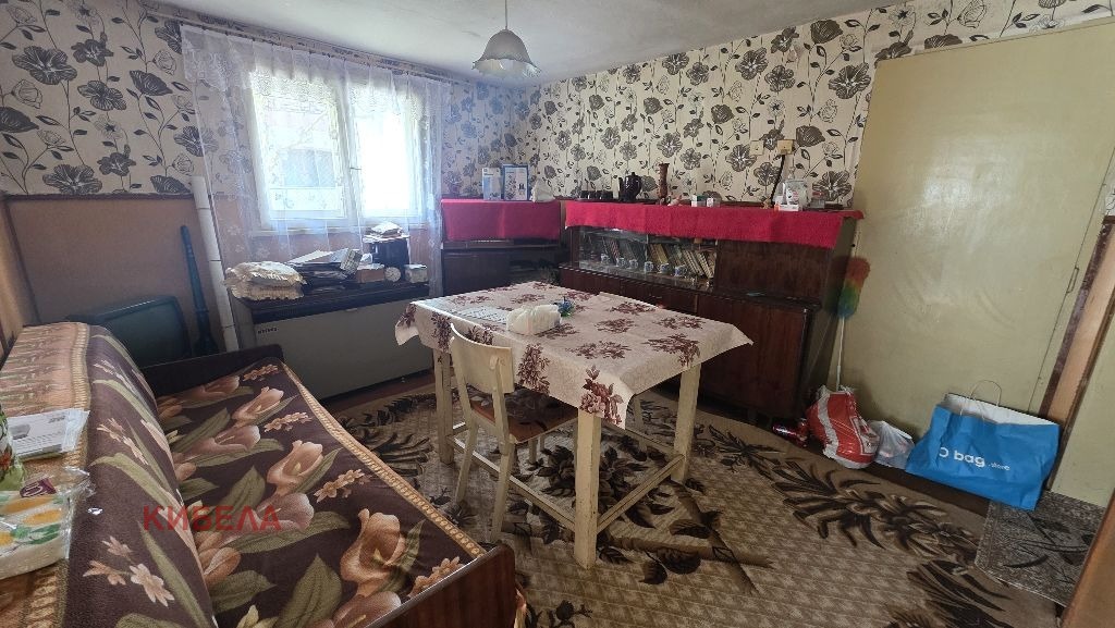 Продава КЪЩА, гр. Радомир, област Перник, снимка 11 - Къщи - 54131176