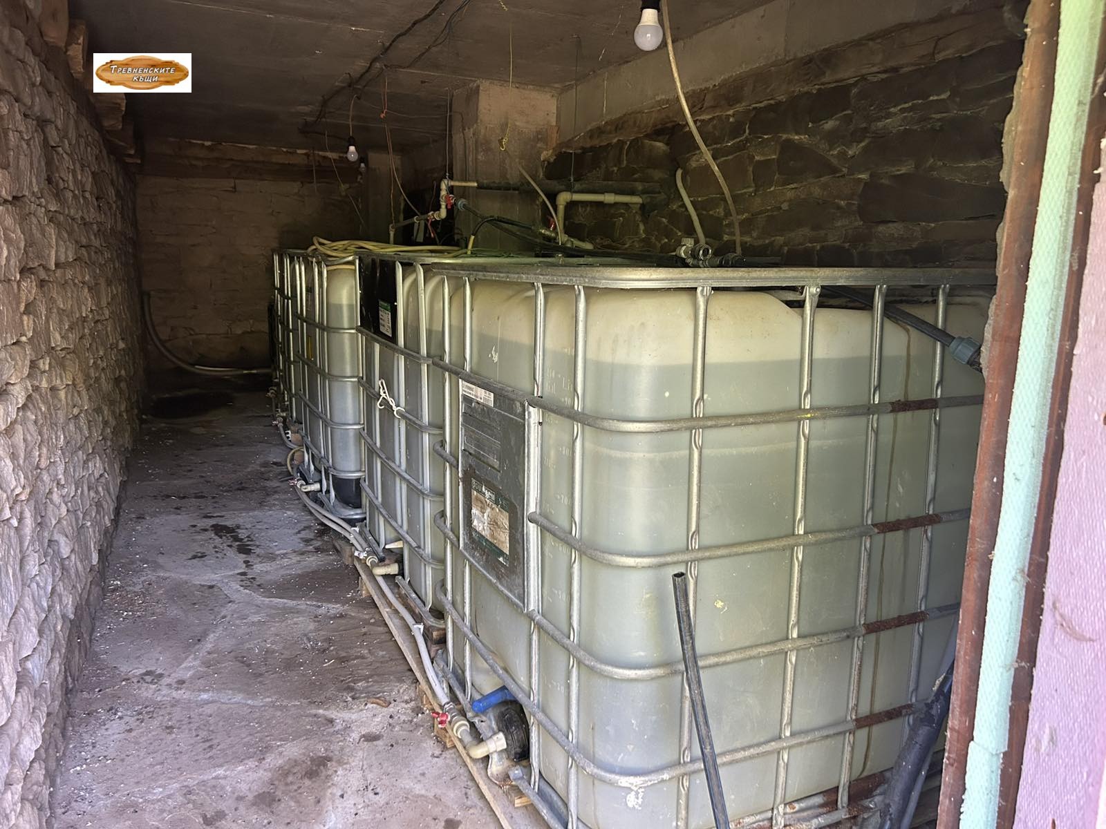 Продава КЪЩА, гр. Трявна, област Габрово, снимка 17 - Къщи - 54999977
