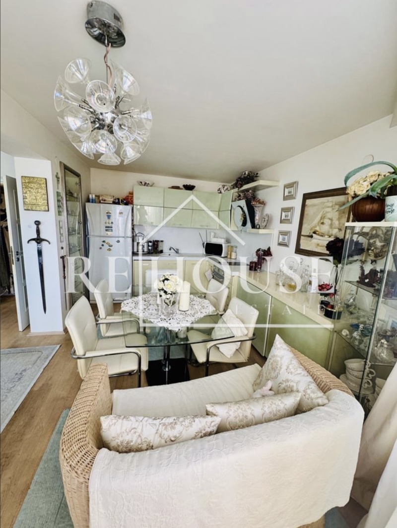 Satılık  1 yatak odası Varna , k.k. Sv.Sv. Konstantin i Elena , 84 metrekare | 67053241 - görüntü [4]
