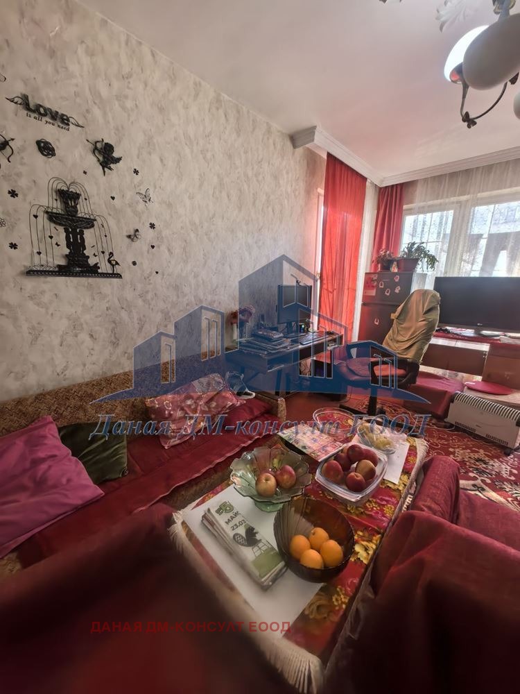 Продава 2-СТАЕН, гр. Шумен, Боян Българанов 1, снимка 3 - Апартаменти - 54538693