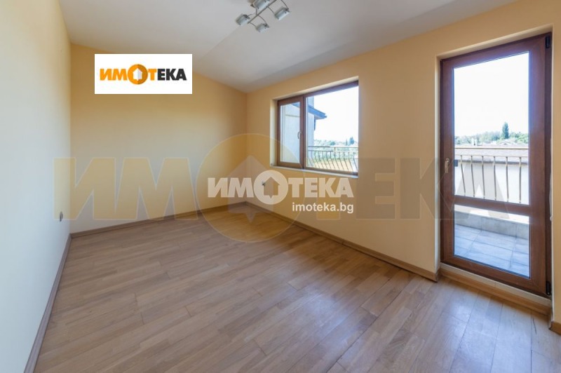 Na sprzedaż  2 sypialnie Warna , Galata , 147 mkw | 89738546 - obraz [8]