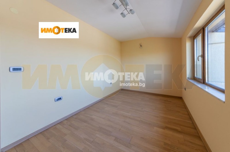 Na sprzedaż  2 sypialnie Warna , Galata , 147 mkw | 89738546 - obraz [9]