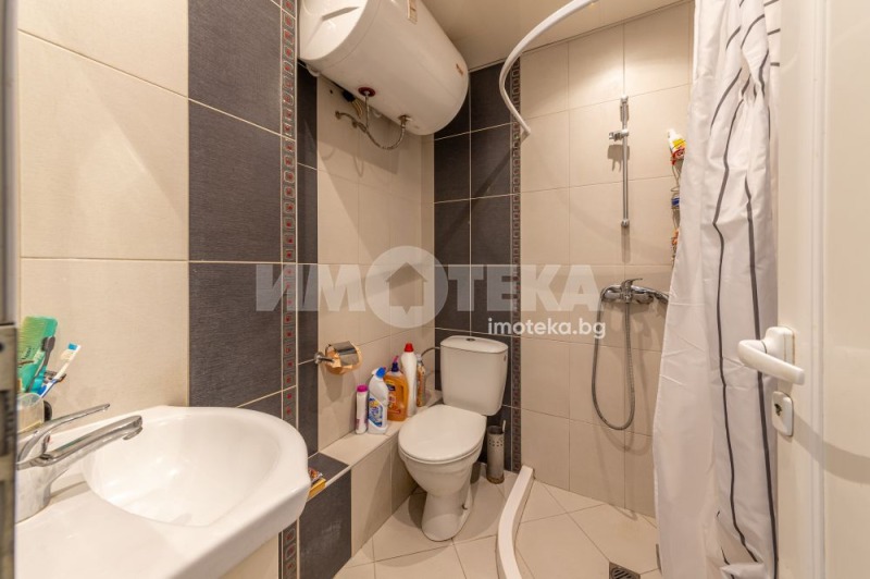 Продава  3-стаен град Варна , Зимно кино Тракия , 94 кв.м | 43094595 - изображение [9]