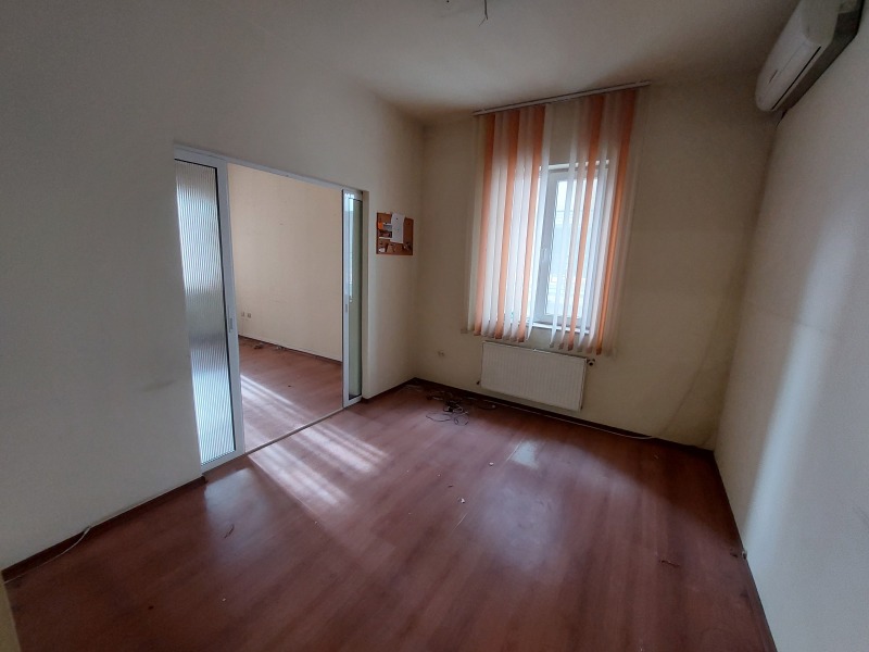 Till salu  Kontor Veliko Tarnovo , Centar , 111 kvm | 40033583 - bild [6]