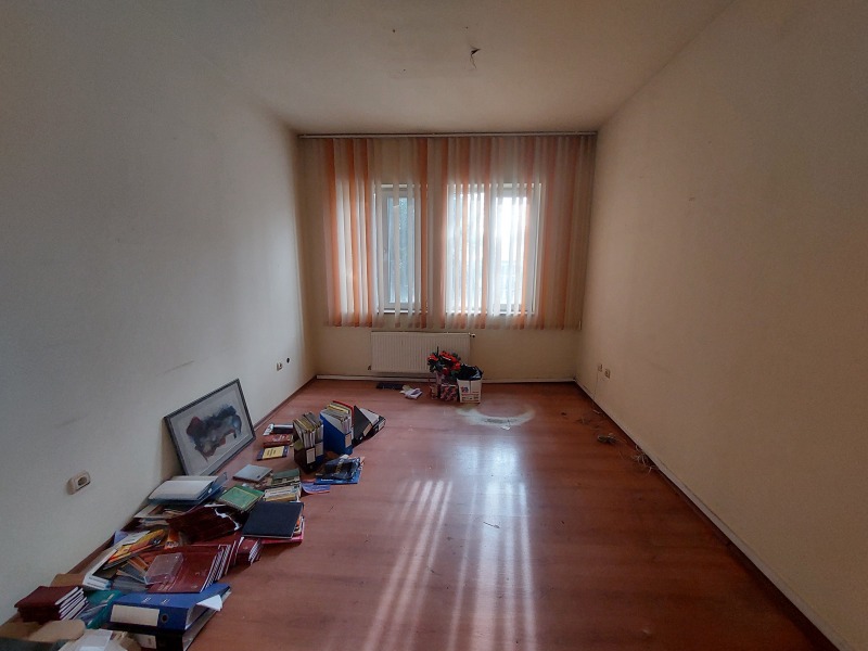 Till salu  Kontor Veliko Tarnovo , Centar , 111 kvm | 40033583 - bild [7]