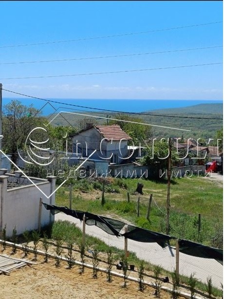 Продава КЪЩА, гр. Варна, Аспарухово, снимка 2 - Къщи - 52276575