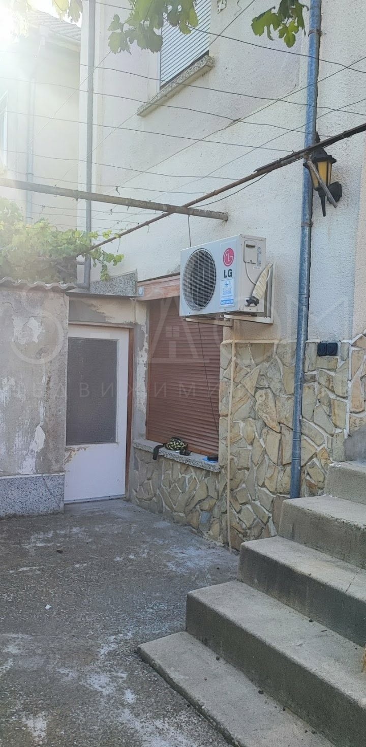 Продава КЪЩА, гр. Мъглиж, област Стара Загора, снимка 2 - Къщи - 53560444